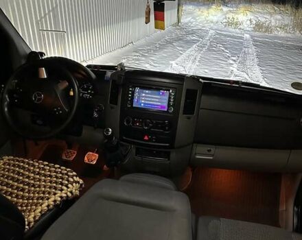 Черный Мерседес Sprinter, объемом двигателя 0 л и пробегом 780 тыс. км за 31148 $, фото 1 на Automoto.ua