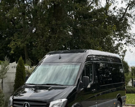 Черный Мерседес Sprinter, объемом двигателя 2.14 л и пробегом 360 тыс. км за 20450 $, фото 1 на Automoto.ua