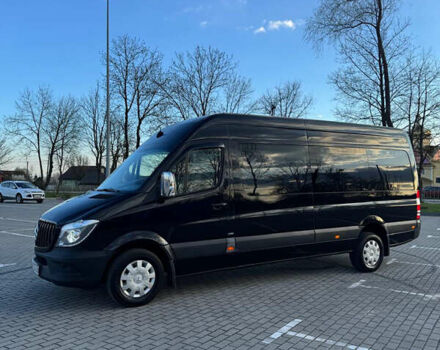 Черный Мерседес Sprinter, объемом двигателя 3 л и пробегом 676 тыс. км за 35500 $, фото 1 на Automoto.ua