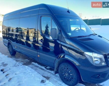Черный Мерседес Sprinter, объемом двигателя 2.1 л и пробегом 483 тыс. км за 23000 $, фото 6 на Automoto.ua