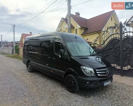 Черный Мерседес Sprinter, объемом двигателя 2.9 л и пробегом 660 тыс. км за 33999 $, фото 7 на Automoto.ua