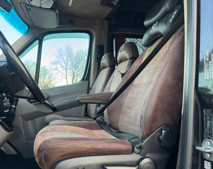 Черный Мерседес Sprinter, объемом двигателя 3 л и пробегом 676 тыс. км за 35500 $, фото 18 на Automoto.ua
