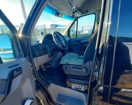 Черный Мерседес Sprinter, объемом двигателя 2.1 л и пробегом 483 тыс. км за 23000 $, фото 8 на Automoto.ua
