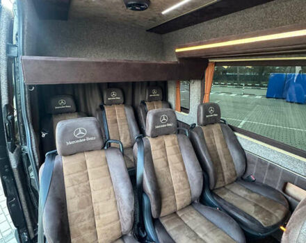 Черный Мерседес Sprinter, объемом двигателя 3 л и пробегом 676 тыс. км за 35500 $, фото 42 на Automoto.ua