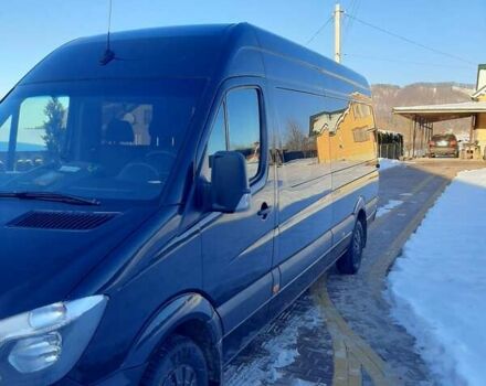 Черный Мерседес Sprinter, объемом двигателя 2.1 л и пробегом 483 тыс. км за 23000 $, фото 1 на Automoto.ua