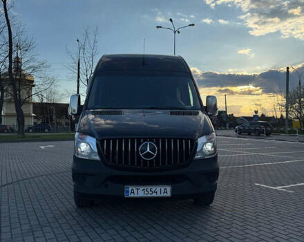 Черный Мерседес Sprinter, объемом двигателя 3 л и пробегом 676 тыс. км за 35500 $, фото 11 на Automoto.ua