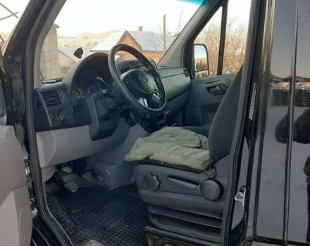 Черный Мерседес Sprinter, объемом двигателя 2.1 л и пробегом 483 тыс. км за 23000 $, фото 12 на Automoto.ua
