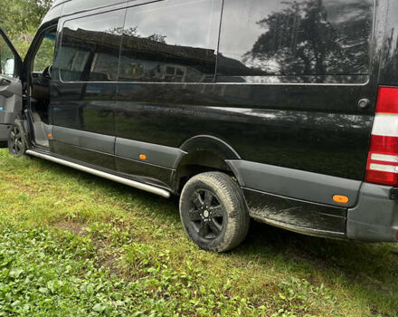 Черный Мерседес Sprinter, объемом двигателя 2.2 л и пробегом 450 тыс. км за 30424 $, фото 5 на Automoto.ua