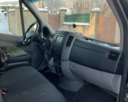 Черный Мерседес Sprinter, объемом двигателя 2.1 л и пробегом 483 тыс. км за 23000 $, фото 13 на Automoto.ua
