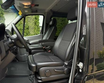 Черный Мерседес Sprinter, объемом двигателя 2.2 л и пробегом 181 тыс. км за 26900 $, фото 40 на Automoto.ua
