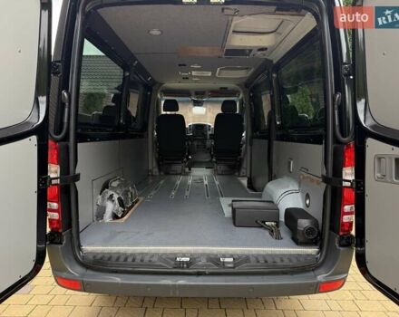 Черный Мерседес Sprinter, объемом двигателя 2.2 л и пробегом 181 тыс. км за 26900 $, фото 61 на Automoto.ua