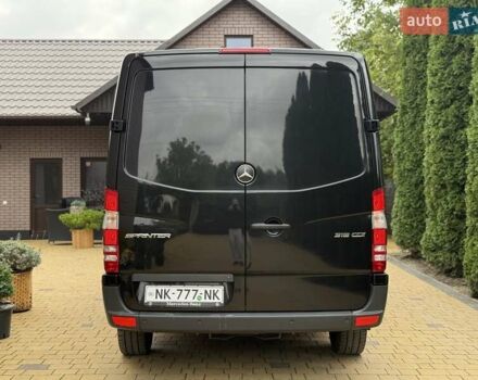Черный Мерседес Sprinter, объемом двигателя 2.2 л и пробегом 181 тыс. км за 26900 $, фото 17 на Automoto.ua