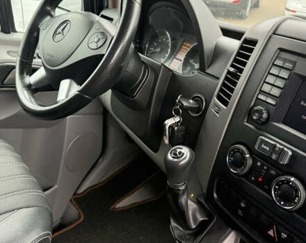 Чорний Мерседес Sprinter, об'ємом двигуна 3 л та пробігом 470 тис. км за 37500 $, фото 12 на Automoto.ua