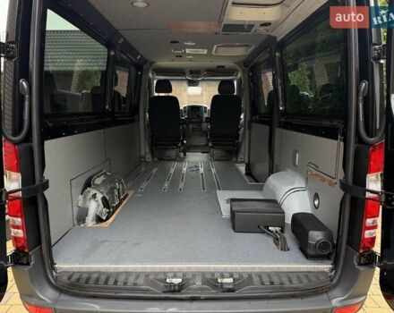 Черный Мерседес Sprinter, объемом двигателя 2.2 л и пробегом 181 тыс. км за 26900 $, фото 62 на Automoto.ua