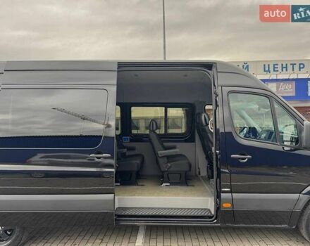 Черный Мерседес Sprinter, объемом двигателя 3 л и пробегом 400 тыс. км за 36500 $, фото 36 на Automoto.ua