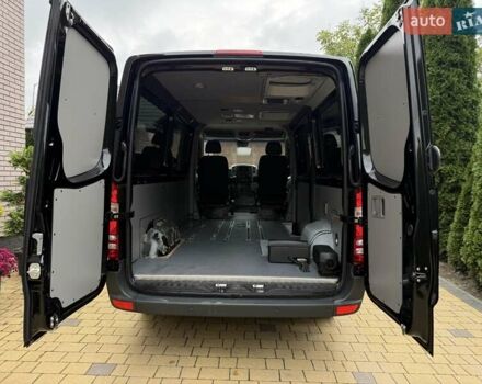 Черный Мерседес Sprinter, объемом двигателя 2.2 л и пробегом 181 тыс. км за 26900 $, фото 60 на Automoto.ua