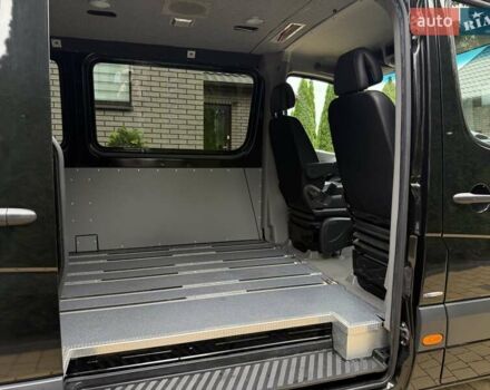 Черный Мерседес Sprinter, объемом двигателя 2.2 л и пробегом 181 тыс. км за 26900 $, фото 59 на Automoto.ua