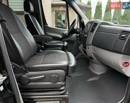 Черный Мерседес Sprinter, объемом двигателя 2.2 л и пробегом 181 тыс. км за 26900 $, фото 54 на Automoto.ua