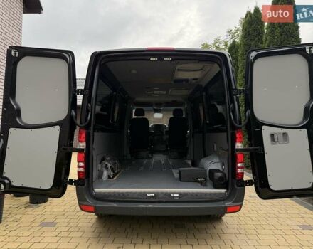 Черный Мерседес Sprinter, объемом двигателя 2.2 л и пробегом 181 тыс. км за 26900 $, фото 67 на Automoto.ua