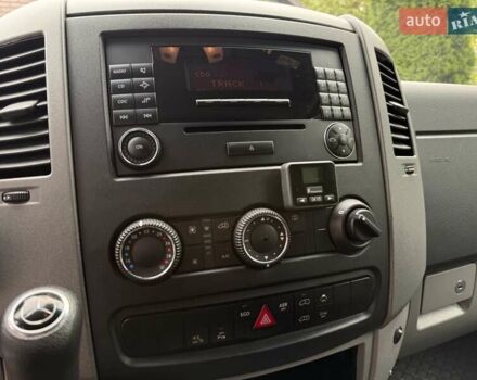 Черный Мерседес Sprinter, объемом двигателя 2.2 л и пробегом 181 тыс. км за 26900 $, фото 48 на Automoto.ua
