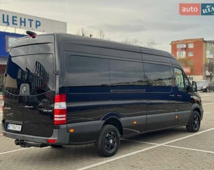 Черный Мерседес Sprinter, объемом двигателя 3 л и пробегом 400 тыс. км за 36500 $, фото 3 на Automoto.ua