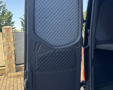Чорний Мерседес Sprinter, об'ємом двигуна 2.2 л та пробігом 205 тис. км за 46990 $, фото 47 на Automoto.ua