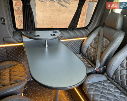 Чорний Мерседес Sprinter, об'ємом двигуна 2.2 л та пробігом 205 тис. км за 46990 $, фото 65 на Automoto.ua