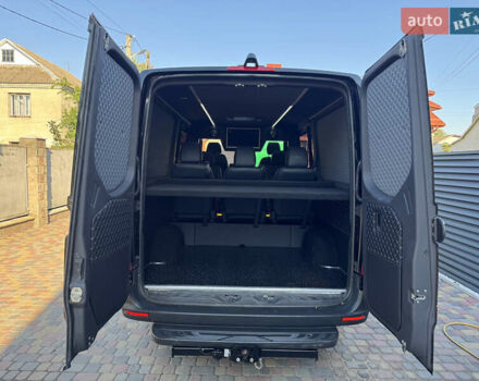Чорний Мерседес Sprinter, об'ємом двигуна 2.2 л та пробігом 205 тис. км за 46990 $, фото 45 на Automoto.ua