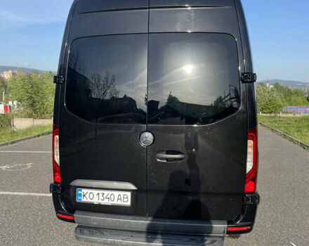 Черный Мерседес Sprinter, объемом двигателя 2.9 л и пробегом 170 тыс. км за 57671 $, фото 8 на Automoto.ua