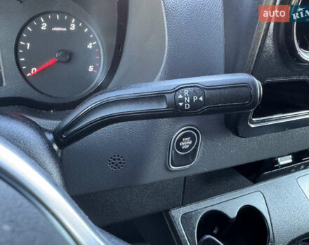 Чорний Мерседес Sprinter, об'ємом двигуна 2.2 л та пробігом 205 тис. км за 46990 $, фото 23 на Automoto.ua