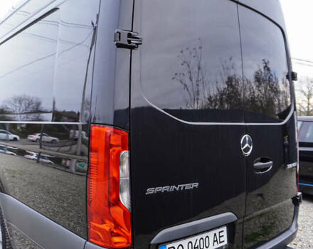 Черный Мерседес Sprinter, объемом двигателя 2.14 л и пробегом 500 тыс. км за 37999 $, фото 25 на Automoto.ua