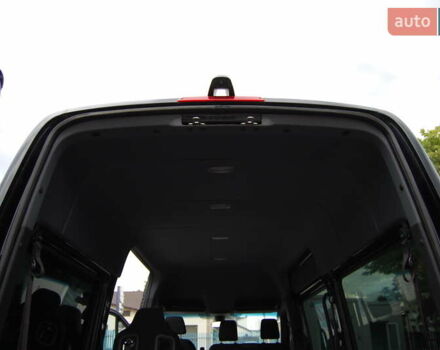 Черный Мерседес Sprinter, объемом двигателя 2.14 л и пробегом 471 тыс. км за 27800 $, фото 12 на Automoto.ua