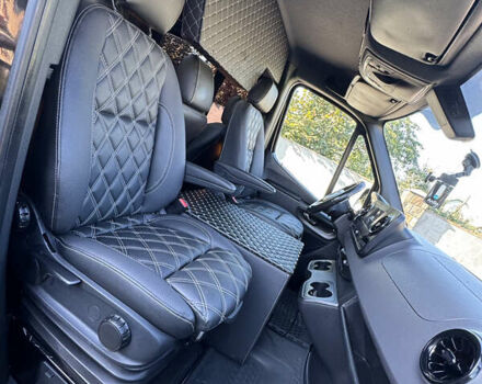 Чорний Мерседес Sprinter, об'ємом двигуна 2.2 л та пробігом 205 тис. км за 46990 $, фото 30 на Automoto.ua