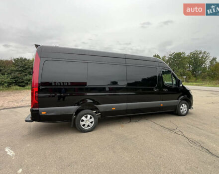 Черный Мерседес Sprinter, объемом двигателя 2.99 л и пробегом 340 тыс. км за 52500 $, фото 7 на Automoto.ua