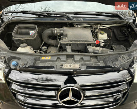 Чорний Мерседес Sprinter, об'ємом двигуна 2.99 л та пробігом 340 тис. км за 58000 $, фото 19 на Automoto.ua
