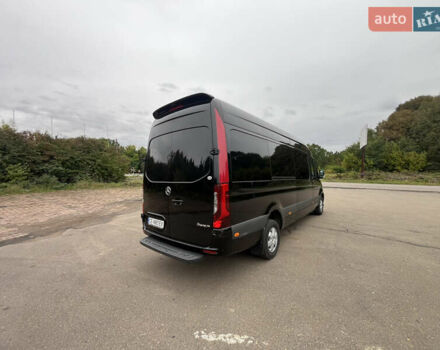 Черный Мерседес Sprinter, объемом двигателя 2.99 л и пробегом 340 тыс. км за 52500 $, фото 12 на Automoto.ua