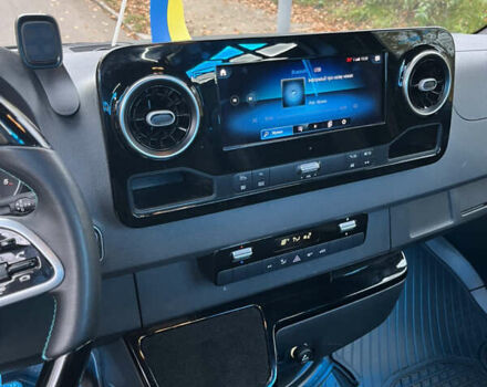 Чорний Мерседес Sprinter, об'ємом двигуна 2.99 л та пробігом 340 тис. км за 58000 $, фото 11 на Automoto.ua