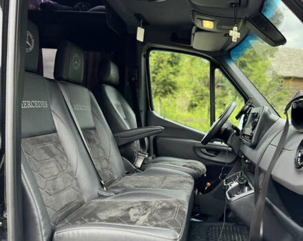 Чорний Мерседес Sprinter, об'ємом двигуна 2.9 л та пробігом 370 тис. км за 49500 $, фото 21 на Automoto.ua