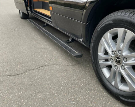 Чорний Мерседес Sprinter, об'ємом двигуна 2.14 л та пробігом 3 тис. км за 180000 $, фото 38 на Automoto.ua