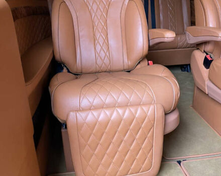 Черный Мерседес Sprinter, объемом двигателя 2.14 л и пробегом 3 тыс. км за 180000 $, фото 13 на Automoto.ua