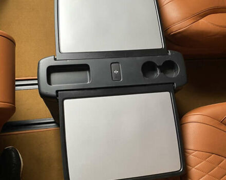 Чорний Мерседес Sprinter, об'ємом двигуна 2.14 л та пробігом 3 тис. км за 180000 $, фото 29 на Automoto.ua