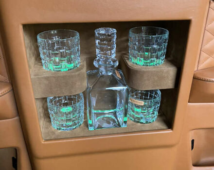 Чорний Мерседес Sprinter, об'ємом двигуна 2.14 л та пробігом 3 тис. км за 180000 $, фото 23 на Automoto.ua