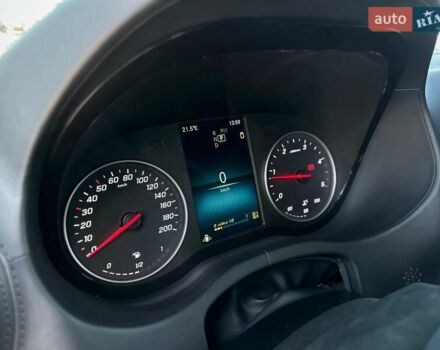 Черный Мерседес Sprinter, объемом двигателя 1.99 л и пробегом 17 тыс. км за 220000 $, фото 49 на Automoto.ua