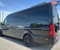 Черный Мерседес Sprinter, объемом двигателя 1.99 л и пробегом 17 тыс. км за 220000 $, фото 31 на Automoto.ua