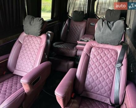Черный Мерседес Sprinter, объемом двигателя 1.99 л и пробегом 17 тыс. км за 220000 $, фото 70 на Automoto.ua