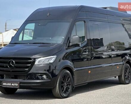 Черный Мерседес Sprinter, объемом двигателя 1.99 л и пробегом 17 тыс. км за 220000 $, фото 3 на Automoto.ua