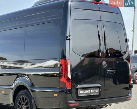 Черный Мерседес Sprinter, объемом двигателя 1.99 л и пробегом 17 тыс. км за 220000 $, фото 34 на Automoto.ua