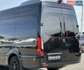 Черный Мерседес Sprinter, объемом двигателя 1.99 л и пробегом 17 тыс. км за 220000 $, фото 34 на Automoto.ua