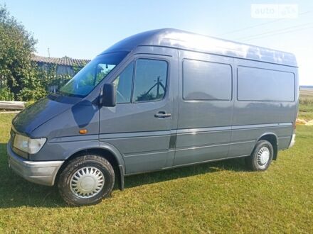 Черный Мерседес Sprinter, объемом двигателя 2.3 л и пробегом 450 тыс. км за 5100 $, фото 1 на Automoto.ua