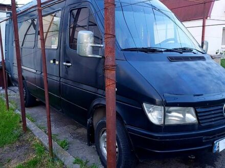 Мерседес Sprinter 1998 в Днепре (Днепропетровске) на Automoto.ua Черный Мерседес Sprinter, объемом двигателя 2.9 л и пробегом 0 тыс. км за 5900 $, фото 1 на Automoto.ua